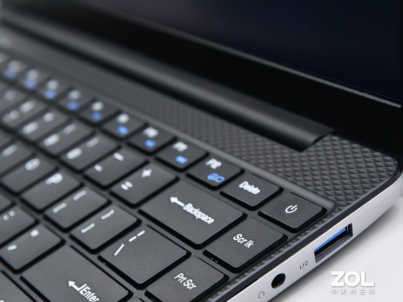 「有料评测」中柏EZbook X5评测：不到3000的超低价办公本