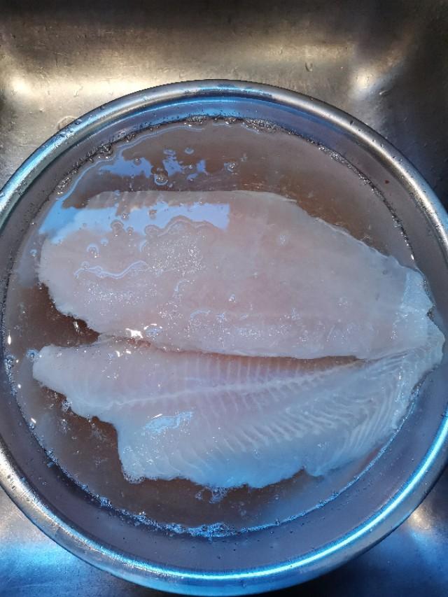 冷冻鱼怎么做好吃（冷冻鱼要怎么做）
