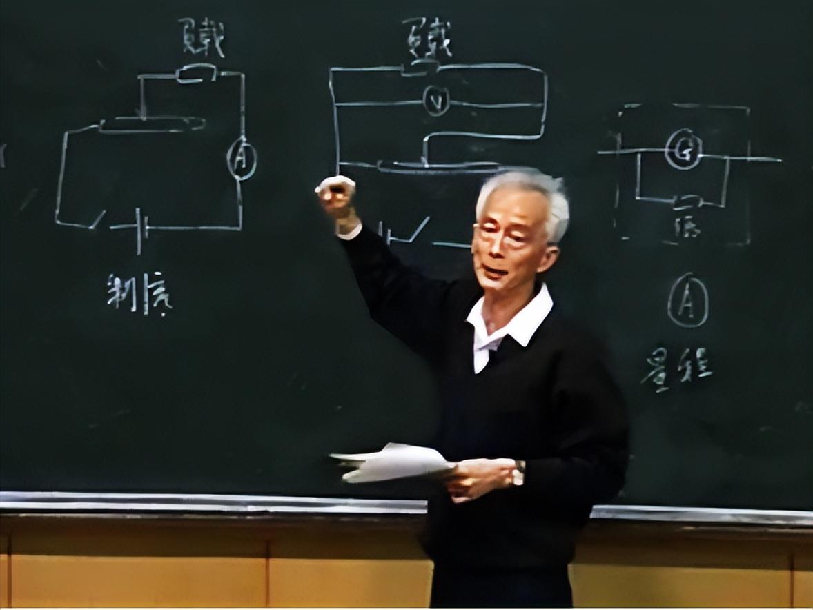 十位著名的北大数学大神（北京大学数学系牛人）