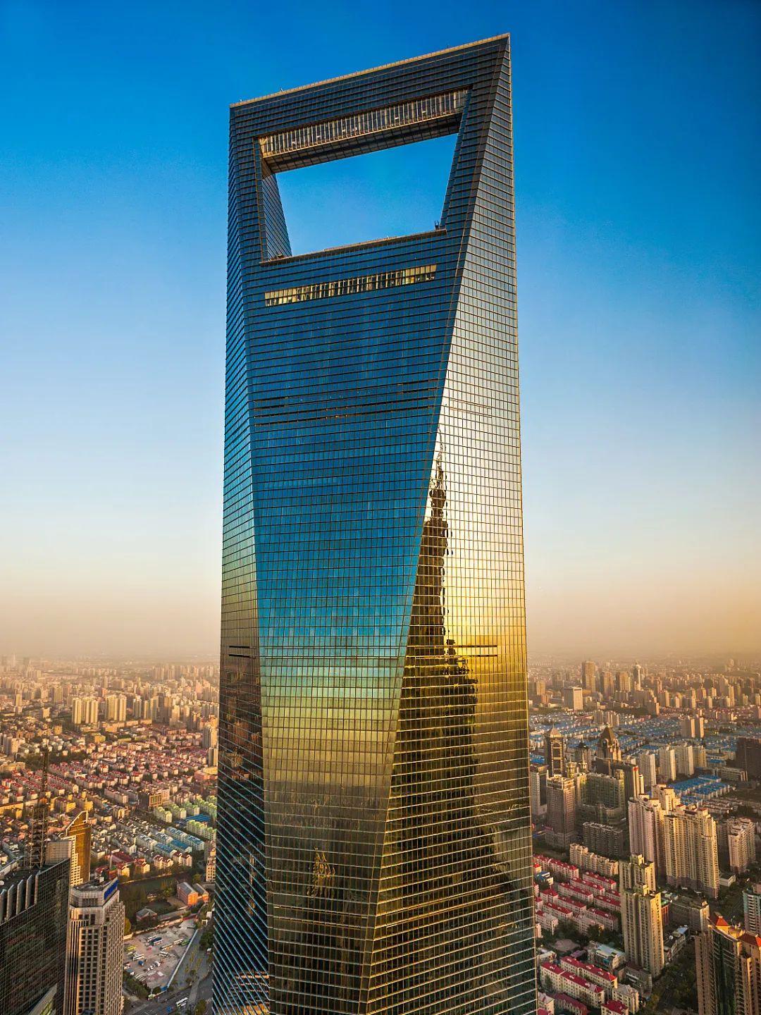 上海最高楼叫什么名字（上海最高楼排名前十的大厦）