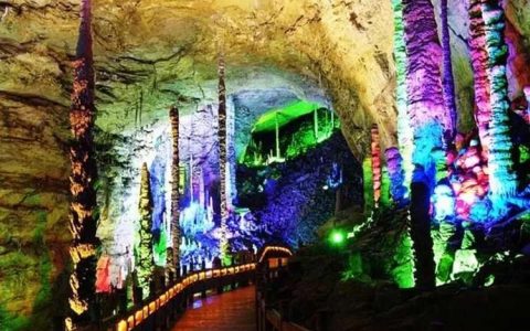 中国十大最美溶洞（中国最漂亮的洞穴）