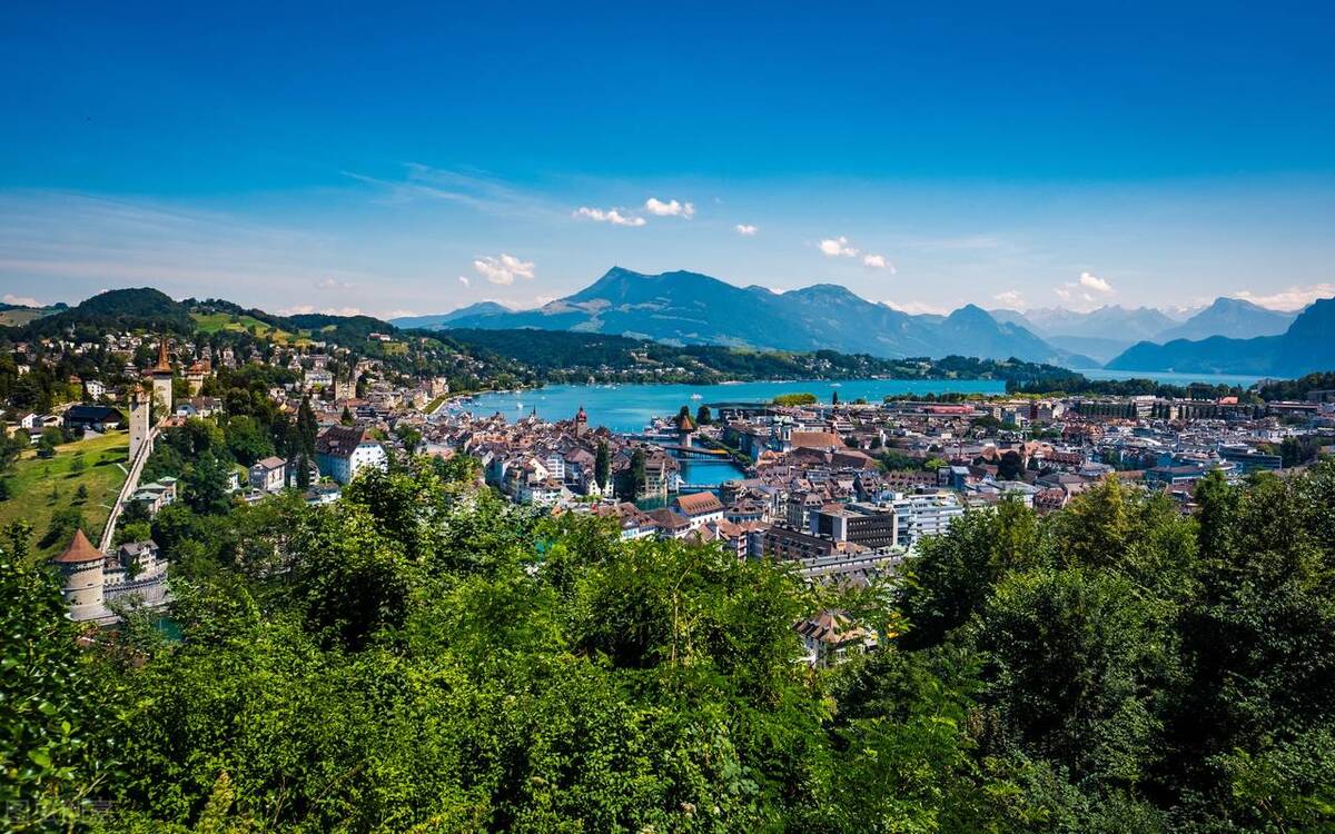 瑞士十大最受欢迎景点（瑞士热门旅游景点排行榜）